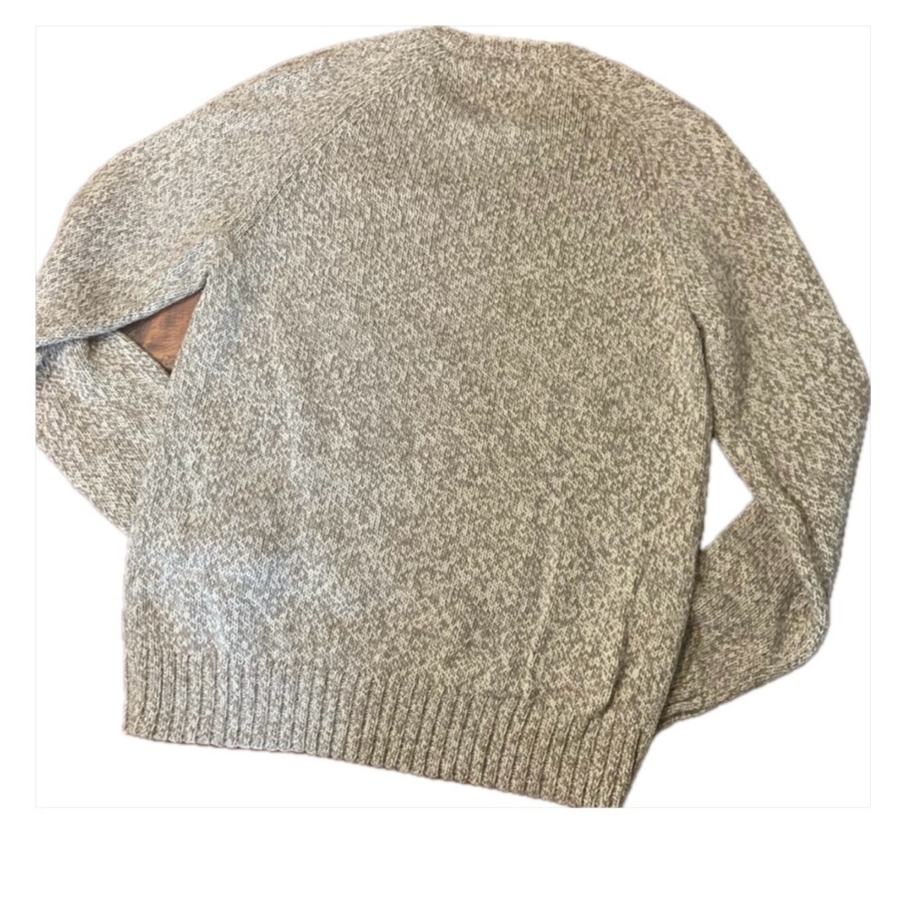 And American Eagle outfitters athletic fit men’s L oatmeal sweater burgundy cuff - Picture 2 of 10